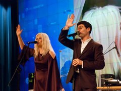 Макарские познакомили поклонников с дочерью