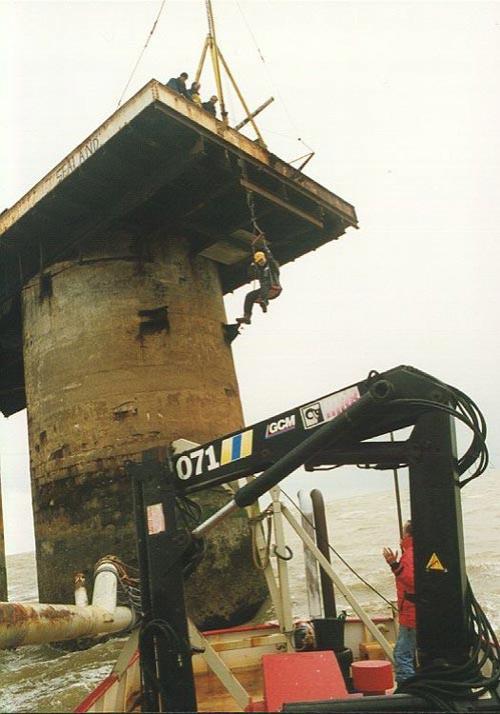 Военная платформа стала государством