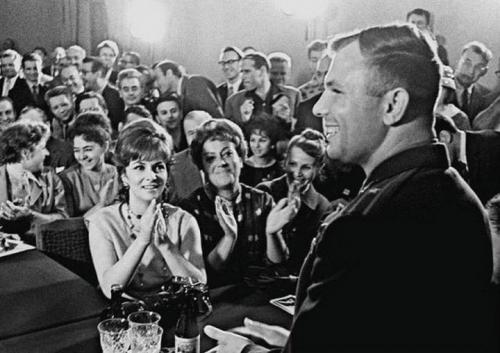 Уникальные архивные фото, которые заставят по-другому взглянуть на прошлое