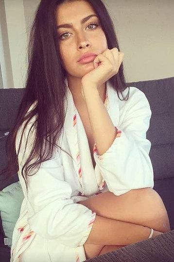 Звезды, у которых были интимные отношения с фанатами