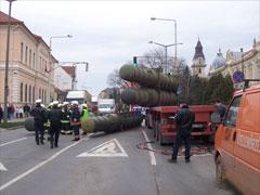 В Венгрии при перевозке попадали боеголовки