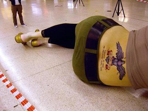 Гиганты наступают на Лондон