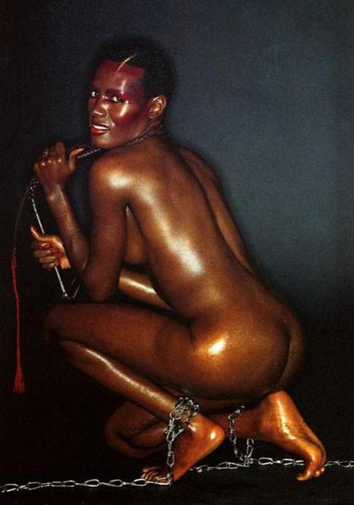 Топ-13 знаменитостей, которые нарушают правила