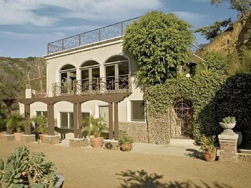 Звезды, которые сталкивались с привидениями