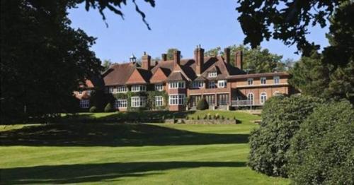 Звезды, которые сталкивались с привидениями