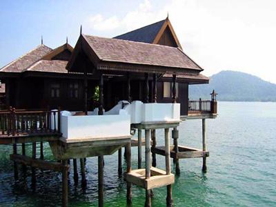 ТОП-5 лучших бунгало над водой