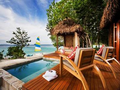 ТОП-5 лучших бунгало над водой