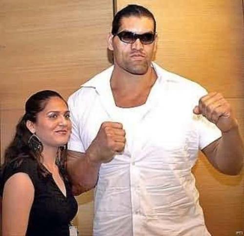 Высокорослые спортсмены, которые выбрали в жены сексуальных коротышек