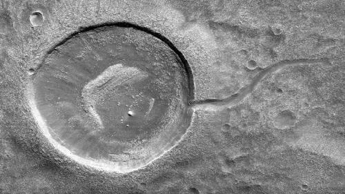 Самые странные и необъяснимые фото, сделанные на Марсе