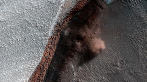 Самые странные и необъяснимые фото, сделанные на Марсе