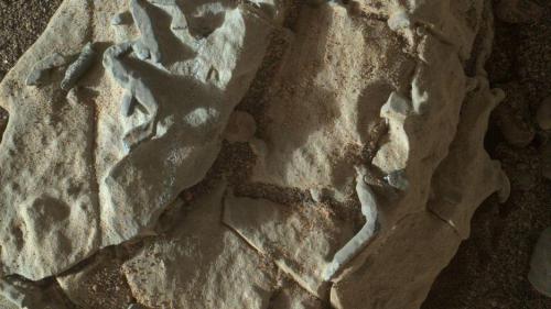 Самые странные и необъяснимые фото, сделанные на Марсе