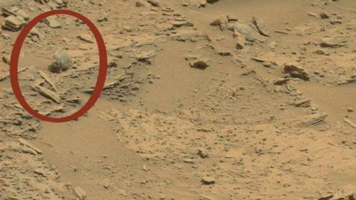 Самые странные и необъяснимые фото, сделанные на Марсе
