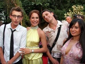 Боевые подруги резидентов Comedy Club