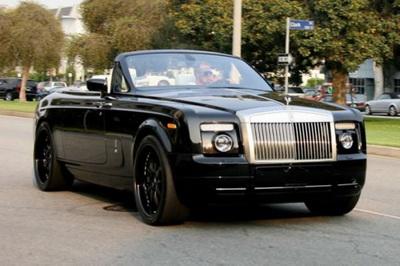 Автопарк знаменитостей: какие машины любят звезды