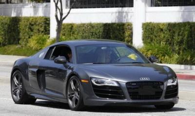 Автопарк знаменитостей: какие машины любят звезды