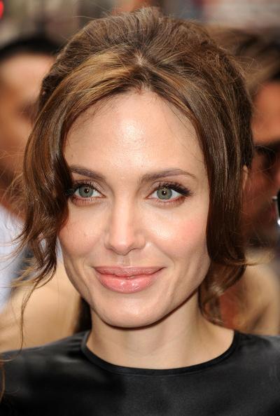 Самые популярные части тел звезд