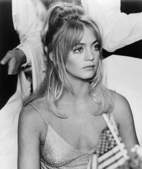 Постаревшие красавицы Голливуда, которых стало трудно узнать