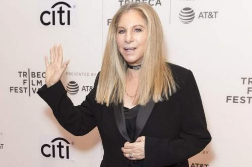 Звезды, которым неказистая внешность не помешала стать знаменитыми