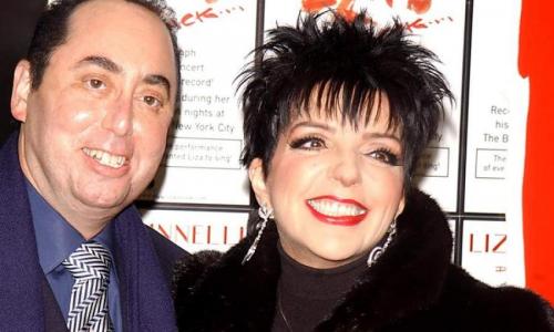 Звезды, которым неказистая внешность не помешала стать знаменитыми