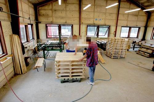 Как сидится в тюрьме норвежскому миллиардеру…