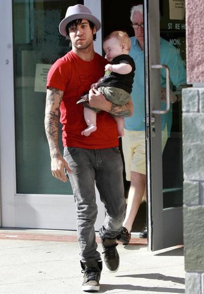 Самые горячие папочки Голливуда