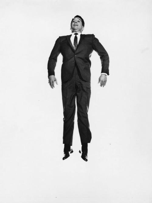 Звезды прыгают в объективе Филиппа Халсмана