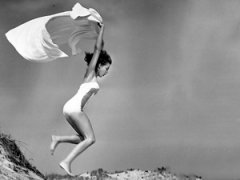 Звезды прыгают в объективе Филиппа Халсмана