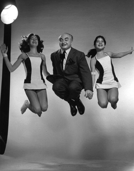 Звезды прыгают в объективе Филиппа Халсмана