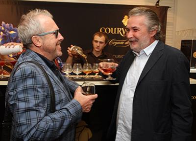 Диана Арбенина на «Пионерских чтениях» затмила Ксению Собчак