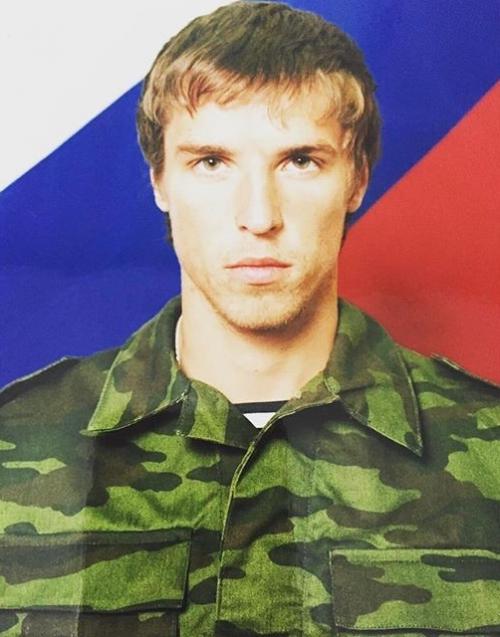 Самые неожиданные фото российских футболистов из Сети