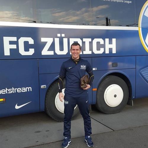 Самые неожиданные фото российских футболистов из Сети