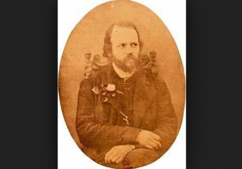 Самые странные и нелепые смерти знаменитостей