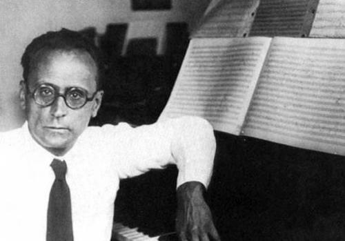 Самые странные и нелепые смерти знаменитостей