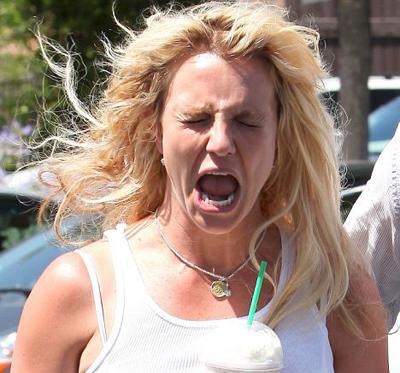 Топ-20 самых хулиганских нападений звезд на папарацци