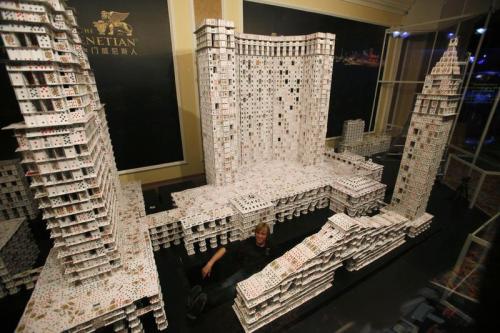 Чудаки не оставляют попыток стать рекордсменами Гиннесса