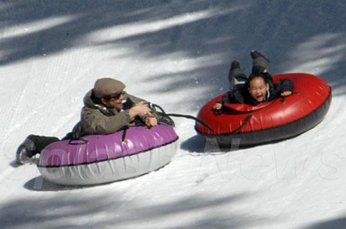 Семейство Джоли-Питт порезвилось на горнолыжном курорте