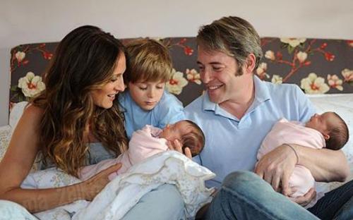 Знаменитости, чьих детей выносили суррогатные матери