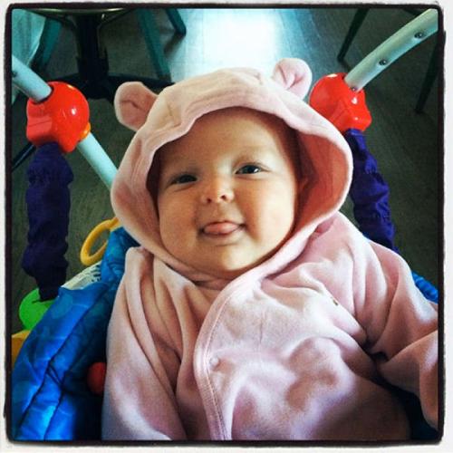 Знаменитости, чьих детей выносили суррогатные матери