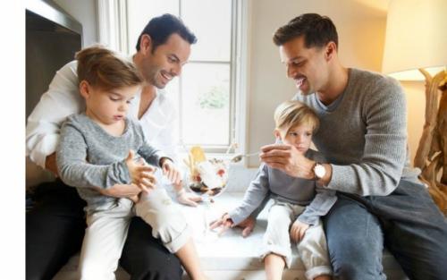 Знаменитости, чьих детей выносили суррогатные матери