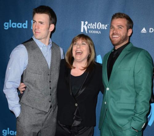 Звезды, о гомосексуальности которых вы не догадывались