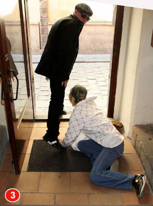 Пэрис Хилтон получила от бойфренда удар ногой в челюсть