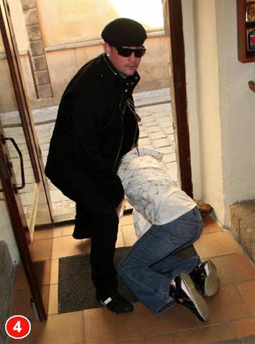 Пэрис Хилтон получила от бойфренда удар ногой в челюсть