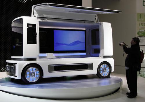 В Токио открылось международное автошоу Tokyo Motor Show 2011