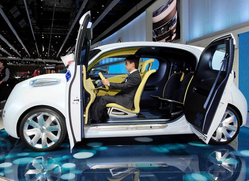 В Токио открылось международное автошоу Tokyo Motor Show 2011