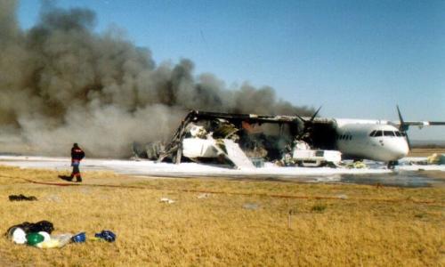 10 пилотов, намеренно разбивших самолеты