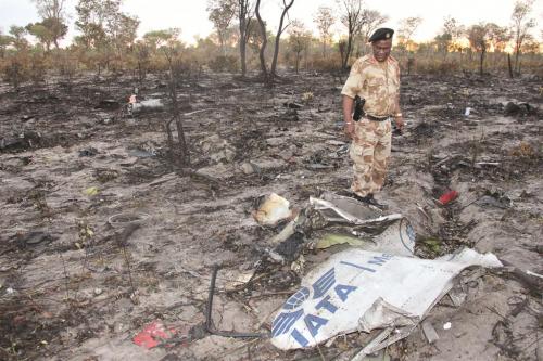 10 пилотов, намеренно разбивших самолеты