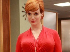 20 звезд с внушительной грудью