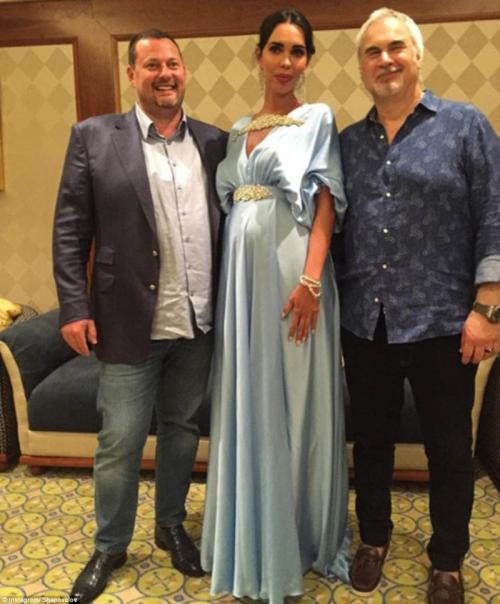 Самарский олигарх потратил миллионы на пышную свадьбу с моделью