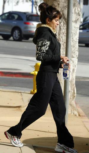 Как звезды избавляются от лишнего веса