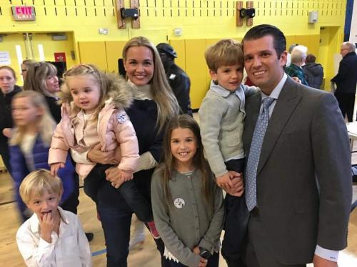 Как живут и чем занимаются дети мировых лидеров